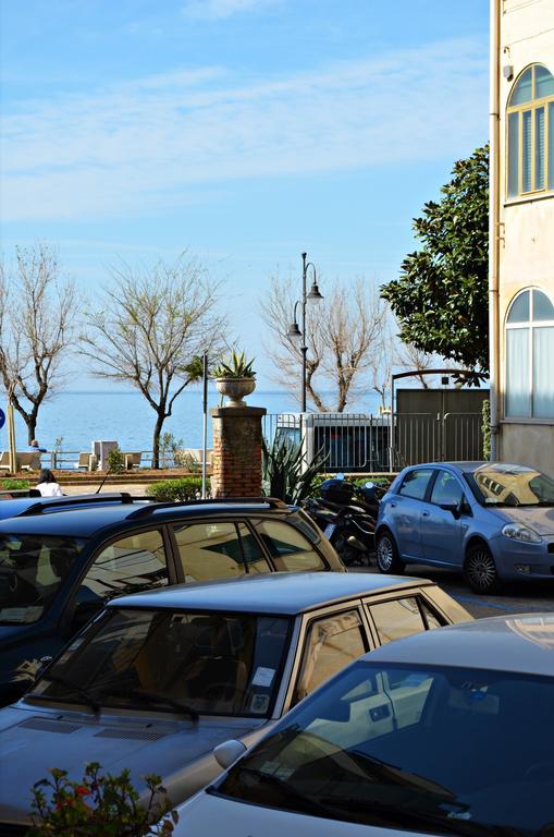 דירות מאיורי Casa Elena מראה חיצוני תמונה